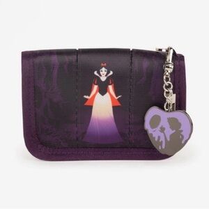 Harveys Disney Villains Collection. Fun sized Wallet. Snow White.